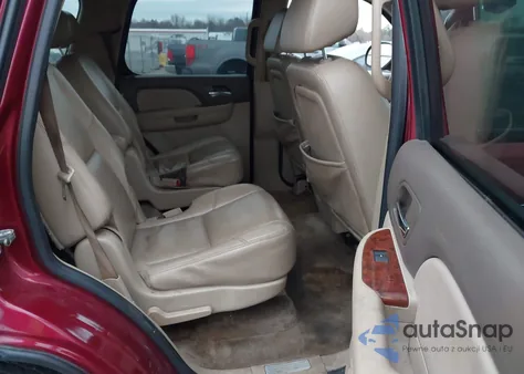 2009 Chevrolet Tahoe Ltz z USA, uszkodzony, nr VIN 1GNFC33J19R175543